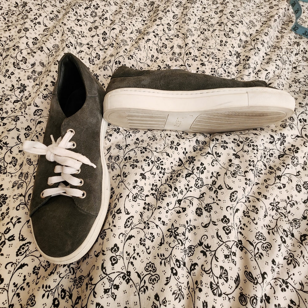 Lavo tennis shoes size men's 8